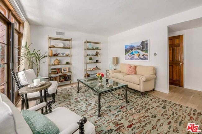 Building Photo - 3266 Mandeville Canyon Rd