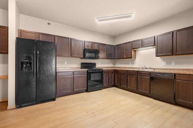 Interior Photo - Stonebridge Villas