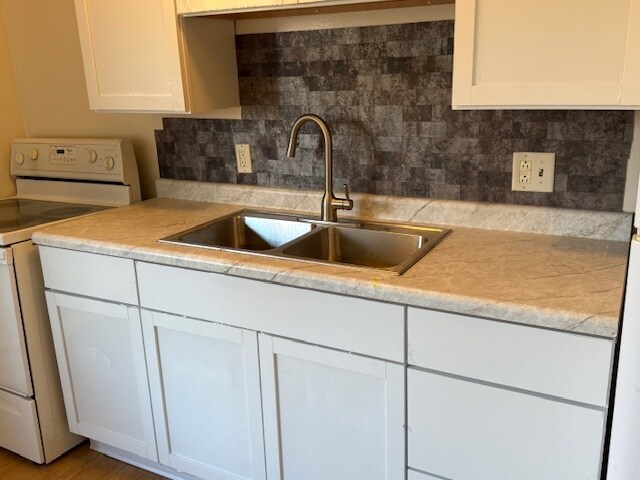 Building Photo - 524 Imo Dr