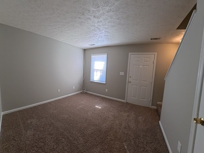 Photo - Townhouse off Timberlake