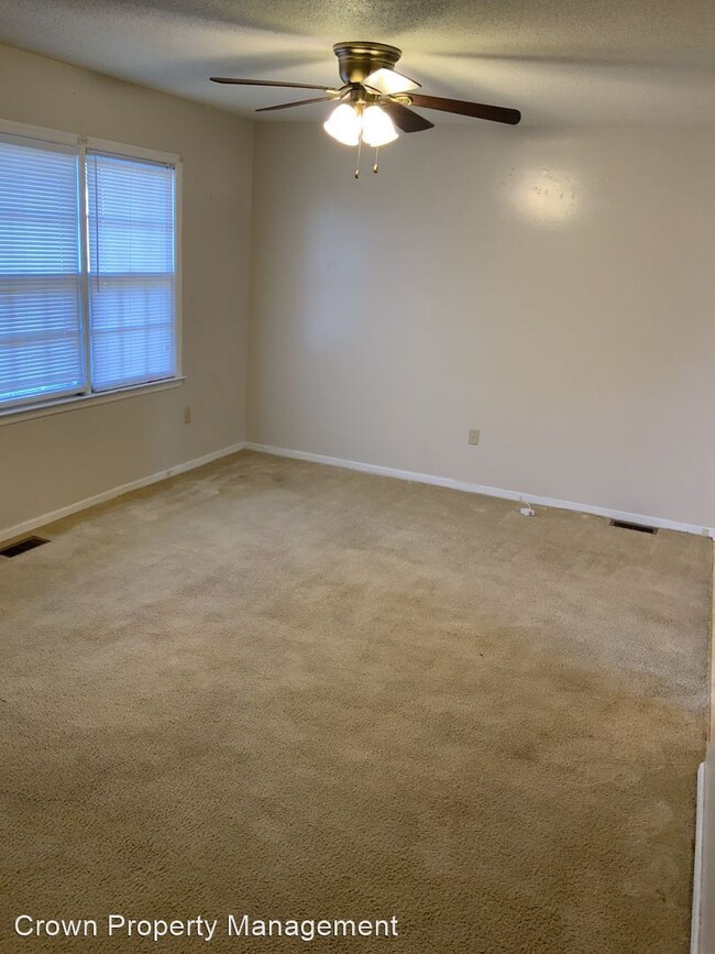 Foto del edificio - 3 br, 1.5 bath House - 205 Black Oak Road
