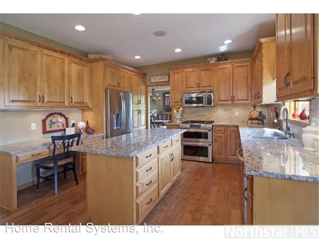 Building Photo - 4 br, 4 bath House - 8891 Deer Run Drive