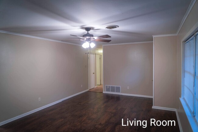 Living Room - 1503 Bistineau St