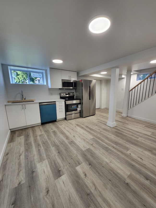 Photo du bâtiment - 905 Smyth Rd