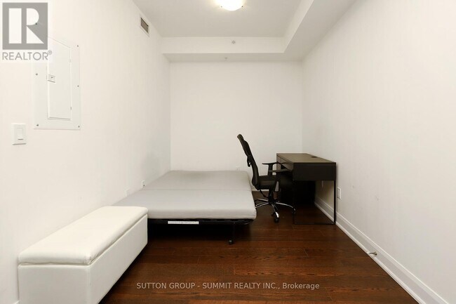 Building Photo - 2480 Prince Michael Drive