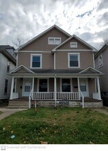 Building Photo - 132-134 Volkenand Ave