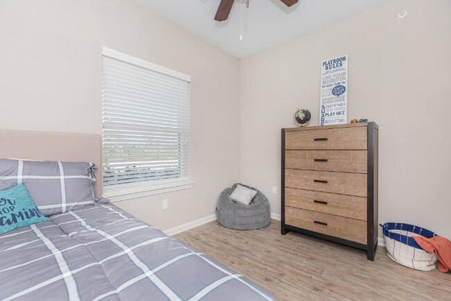 Foto del edificio - 11777 Nicholson Dr
