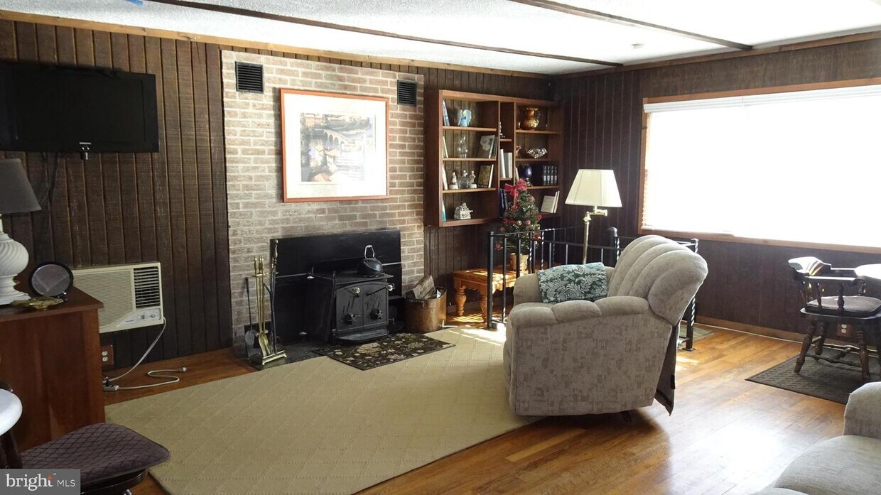 173 Mt Eyre Rd, Washington Crossing, PA 18977 House Rental in