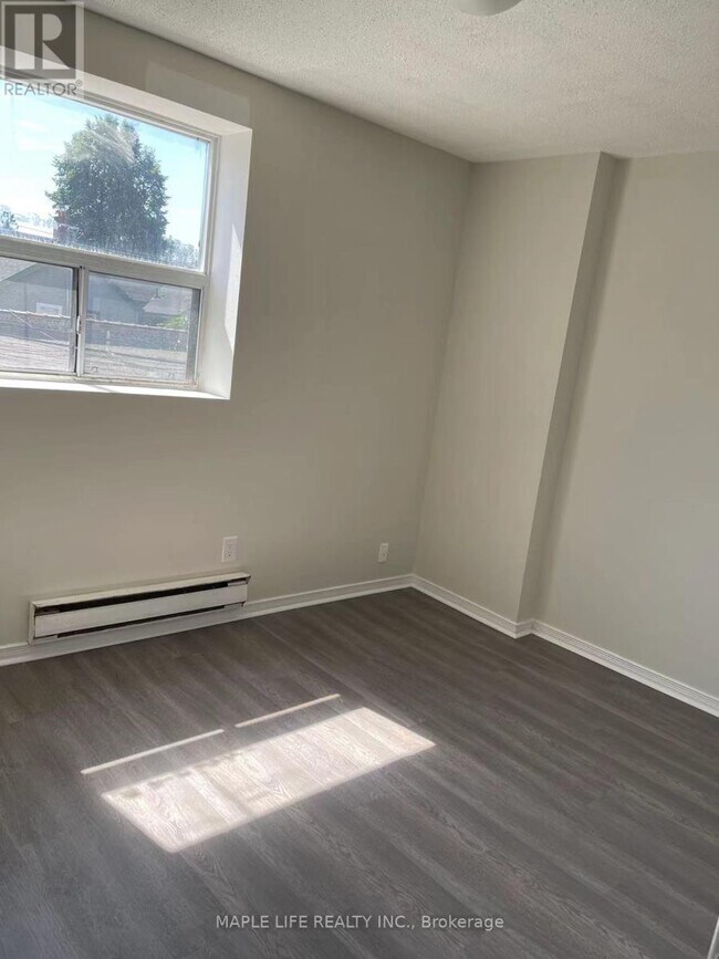 Photo du bâtiment - 623 Gerrard St E