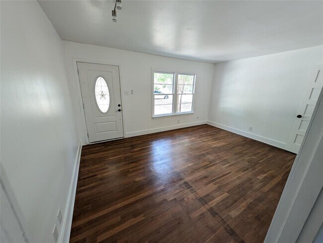 Foto del edificio - 912 Sycamore St