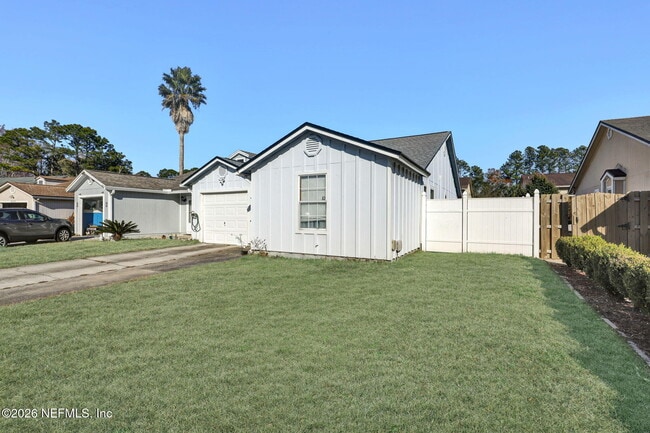 Building Photo - 2521 White Horse Rd E