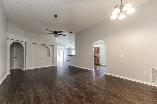 Building Photo - 936 Welch Hill Cir