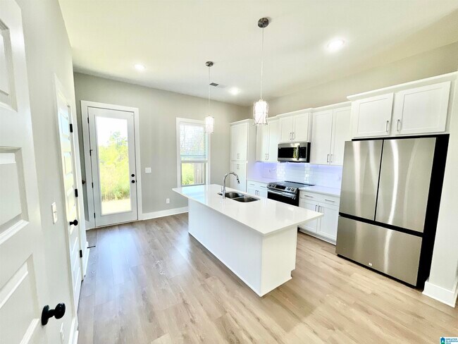 Building Photo - 4878 Silas Ave