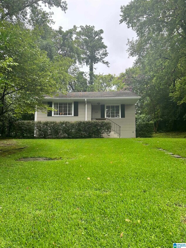 2136 Peacock Ln, Birmingham, AL 35223 House Rental in Birmingham, AL