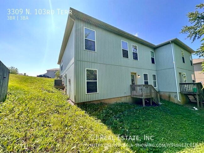 Foto del edificio - 3309 N 103rd Terrace