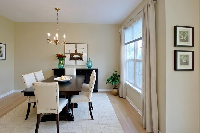 Foto del edificio - 49 Wildflower Ln