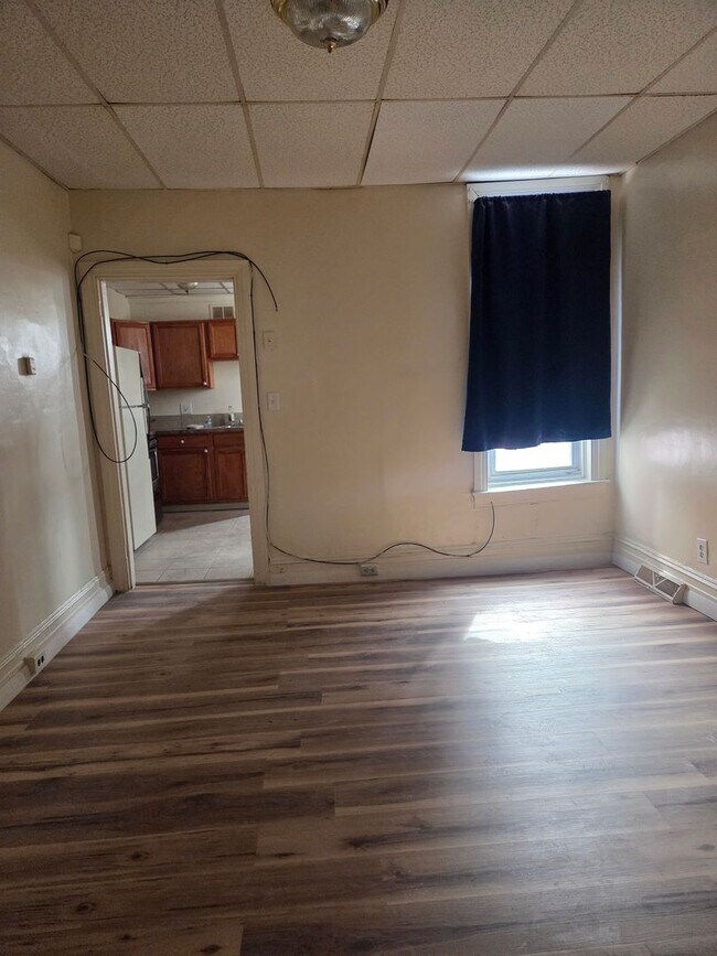 Foto del edificio - 654 Chestnut St