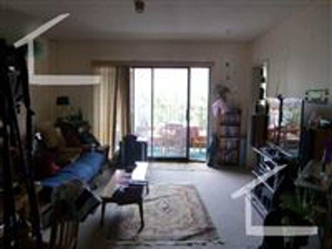 Foto del edificio - 317 Summit Ave