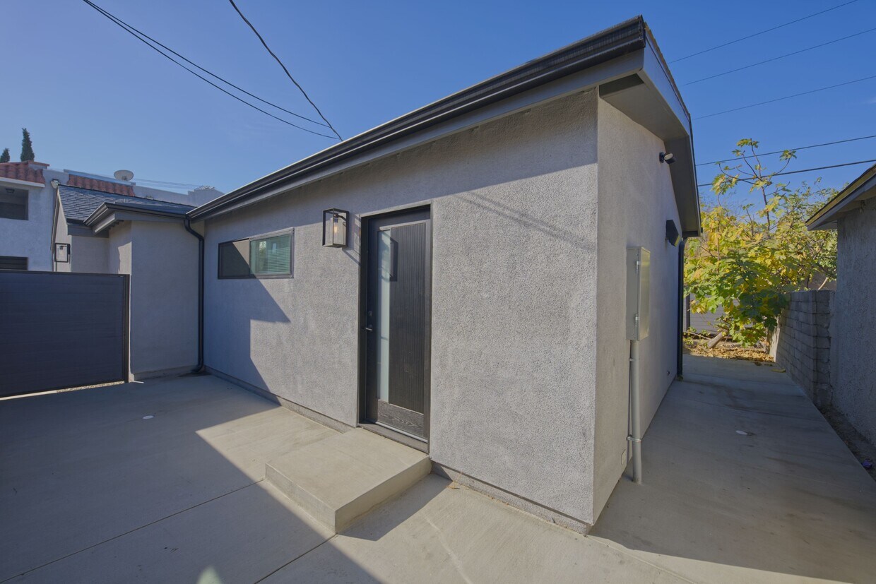 Foto principal - 6411 Gentry Ave