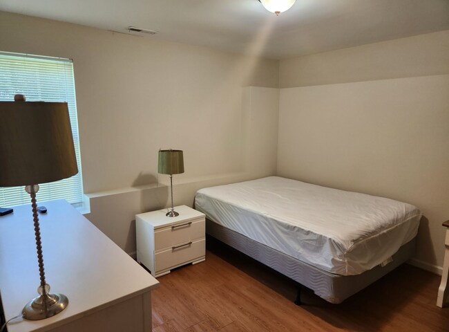 Foto del edificio - 1024 Ranch Dr
