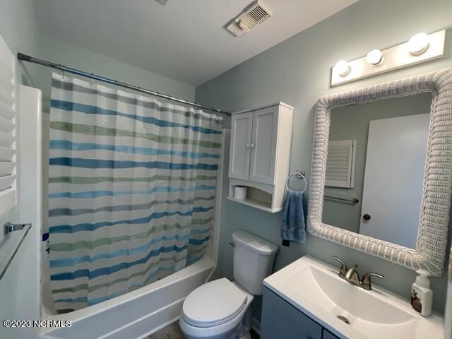 Building Photo - 1801 Canal Dr