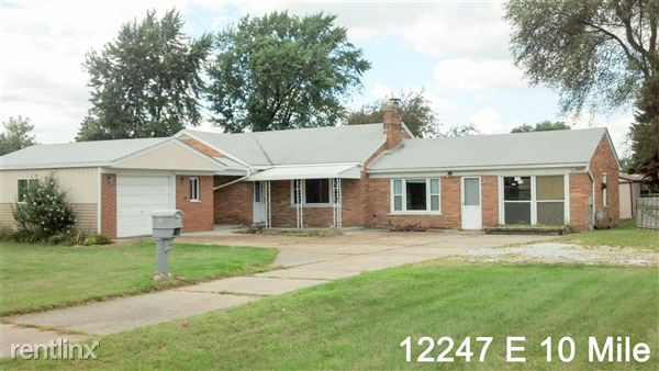 Primary Photo - 12247 E 10 Mile Rd