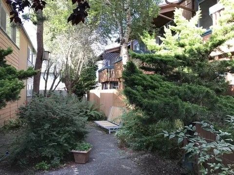 Foto principal - 1080 8th St