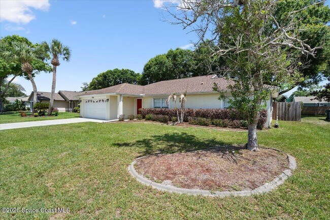 Foto del edificio - 816 Hunters Creek Dr