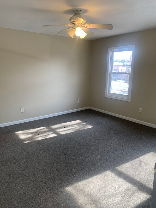 Bedroom 1 - 172 Main St