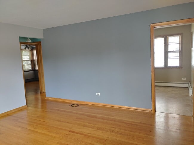 Building Photo - 6360 W Eddy St
