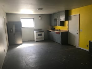 Building Photo - 0000 G