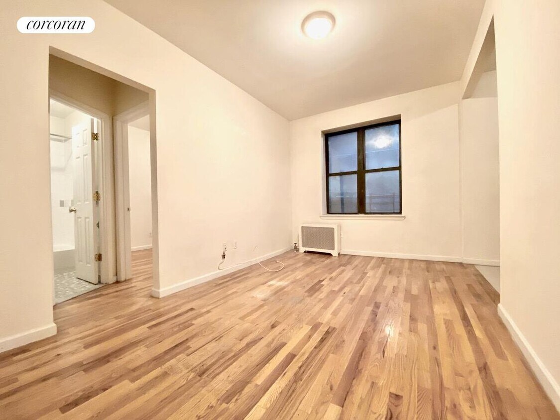 Foto principal - 351 St Nicholas Ave