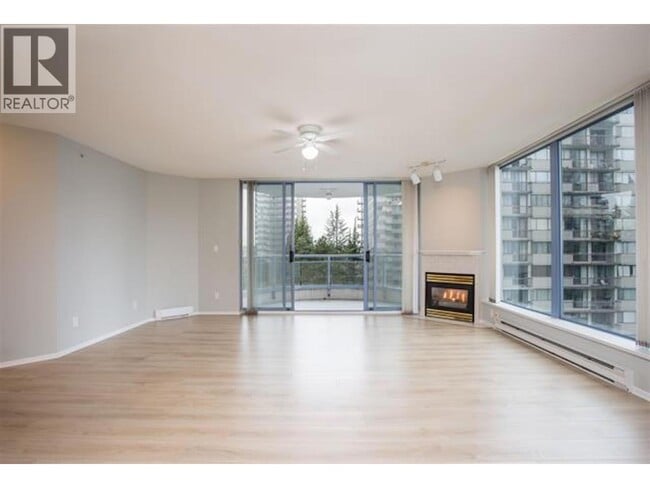 Building Photo - 719 Princess St