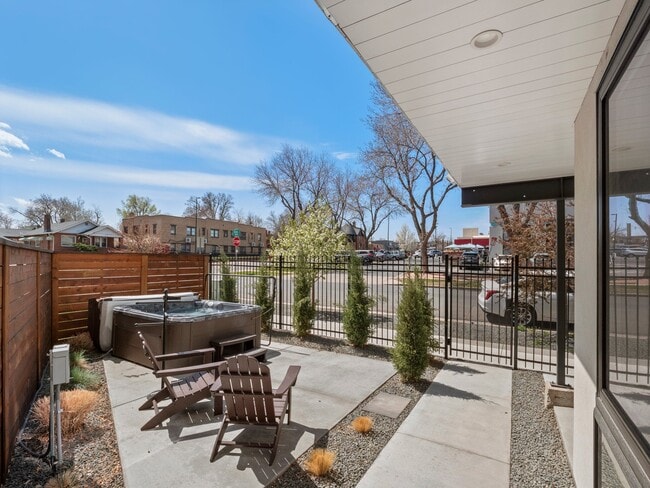 Hot Tub (Shared w Neighbor Unit) - 3840 Eliot St