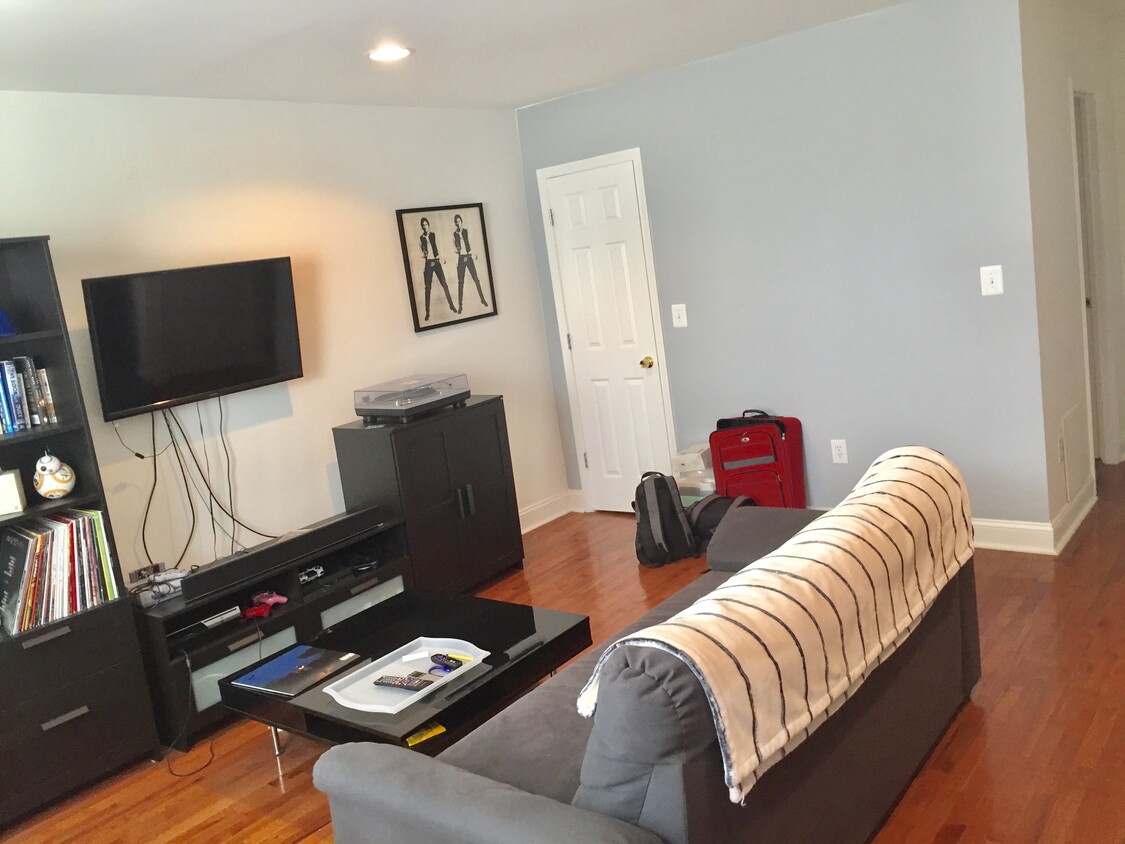 Primary Photo - 853 19th Street Northeast