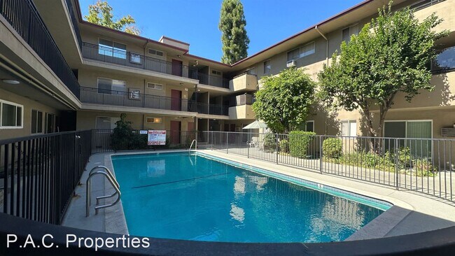 Foto del edificio - Studio, 1 bath Apartment - 5440 Quakertown...
