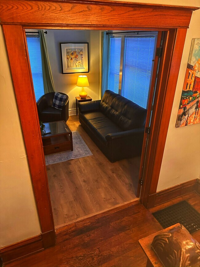 Foto del edificio - 807 W Vine St