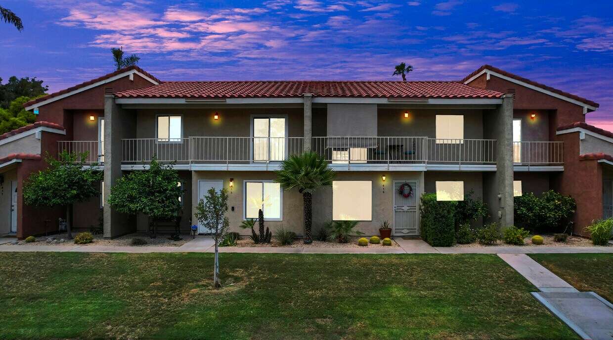 Primary Photo - 415 Tava Ln