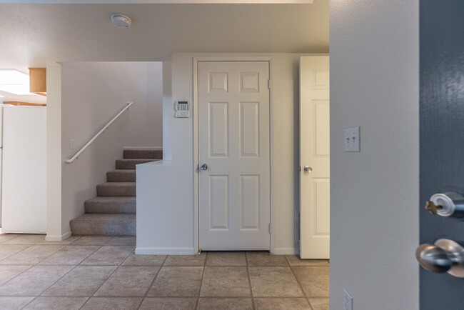 Building Photo - 5145 Warden Ct