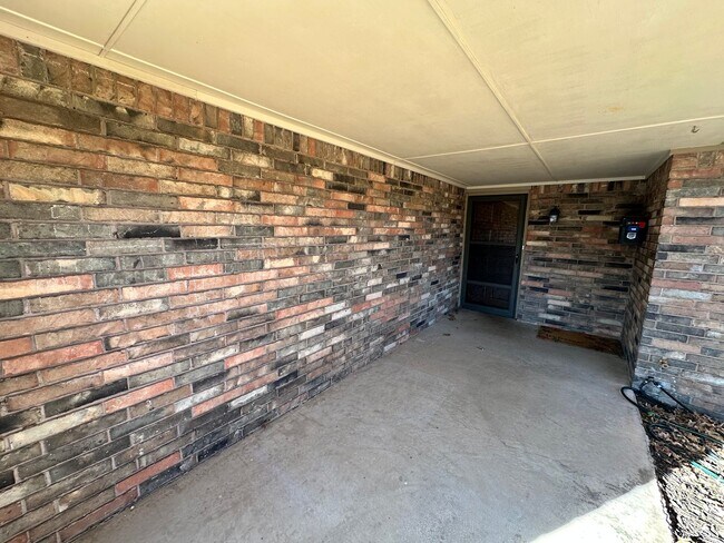 Foto del edificio - 4bed/3bath Home Available for Rent in Central Norman!!