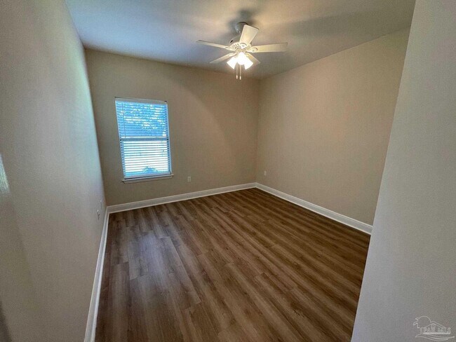 Building Photo - 6722 Barnwood Dr