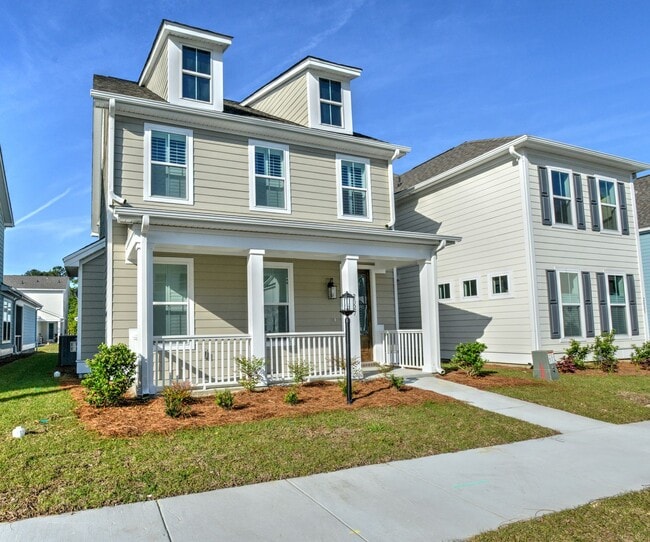 Building Photo - 4 Bedroom 3.5 Bath House in Twin Lakes - Johns Island