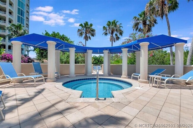 Foto del edificio - 3700 S Ocean Blvd