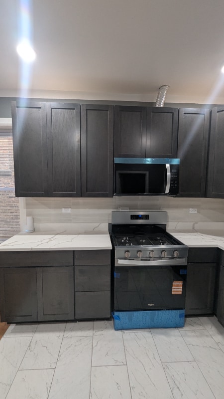 Foto del edificio - 1134 N Ridgeway Ave