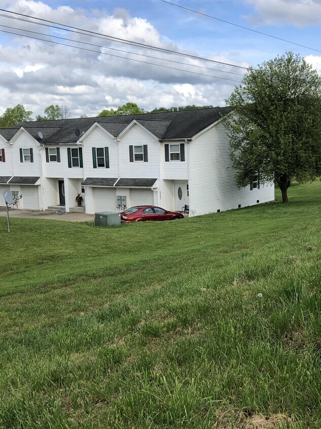 Foto principal - 2020 Grandview Dr