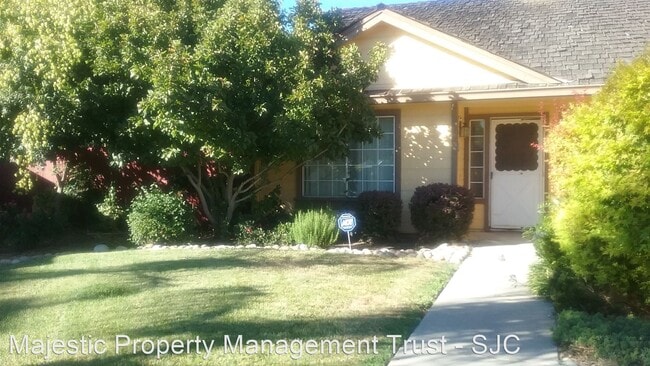 Building Photo - 4 br, 2 bath House - 5220 Barbados Ct