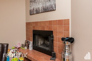Building Photo - 400 N Racine Ave