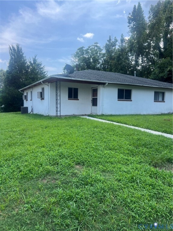 Building Photo - 2700 Maple St