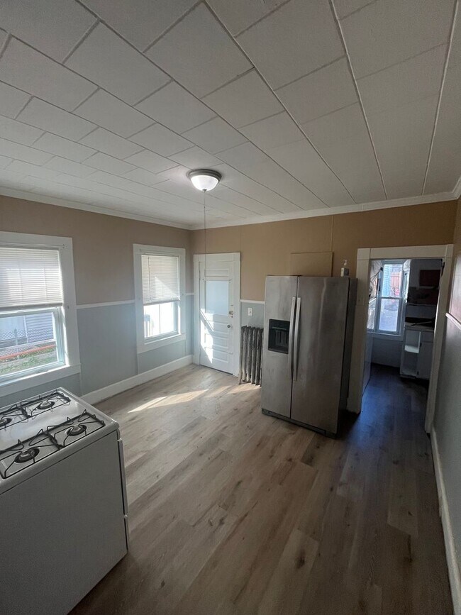 Foto del edificio - 36 Fisher St