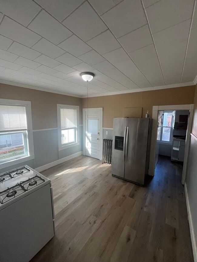 Photo - 36 Fisher St Apartment